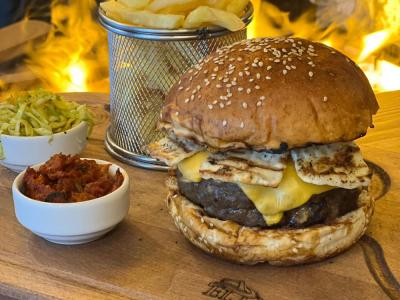 Hellim Burger | 330,00